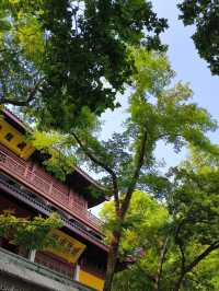 Hangzhou: Heaven on Earth by West Lake