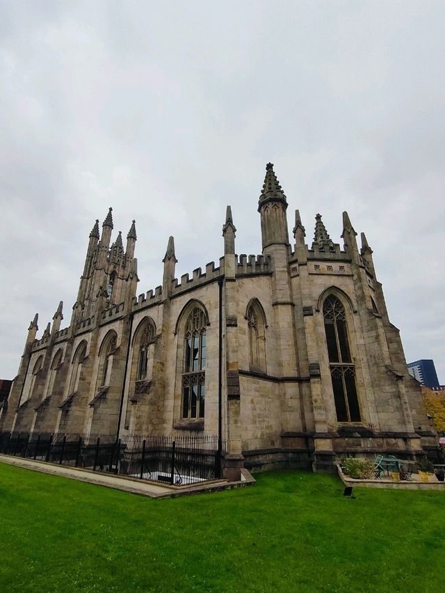 A Church in the Crossroads of City Life