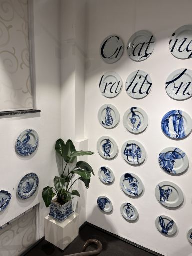 💙伝統とモダンが出会うデザイン陶器店｜Heinen Delfts Blauw
