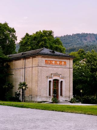巴登-巴登：奢华旅游与足球狂热交汇之地。