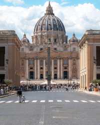 Romantic Moments in the Eternal City of Rome