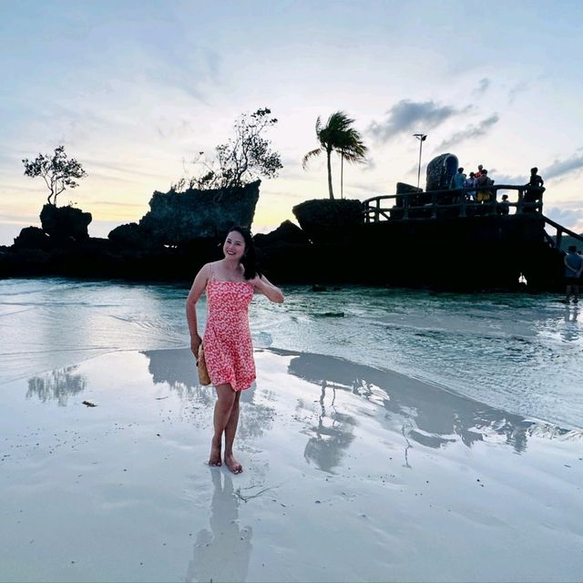 7 Must Go Places in Boracay 🇵🇭🏖