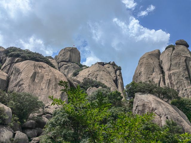 奇峰怪石，大自然的鬼斧神工，愛好爬山的來這裡
