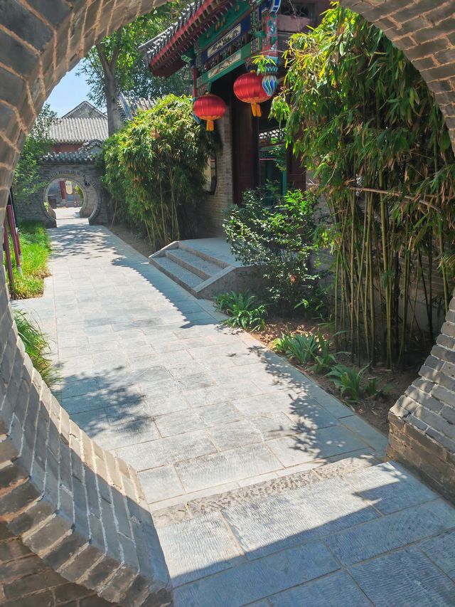東阿阿膠城，藥王山，洛神湖