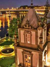 Porto's Palatial Paradise: Sleep Like Royalty! 🏰👑