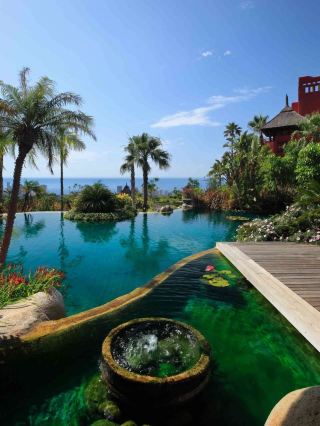 🌟 Benidorm Bliss: Asia Gardens & Thai Spa 🌴