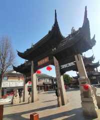 探秘上海七寶古鎮：穿越千年的文化韻味之旅。