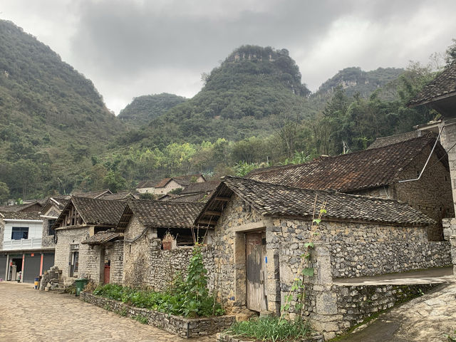 爸爸去哪兒一雨補魯天坑。