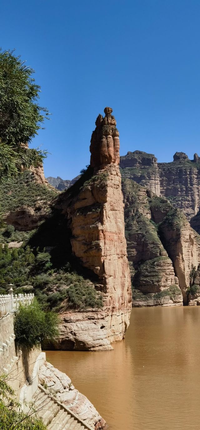 甘青寧自駕遊（19）世界文化遺產-炳靈寺石窟