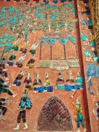 Discover the Charm of Wat Xieng Thong