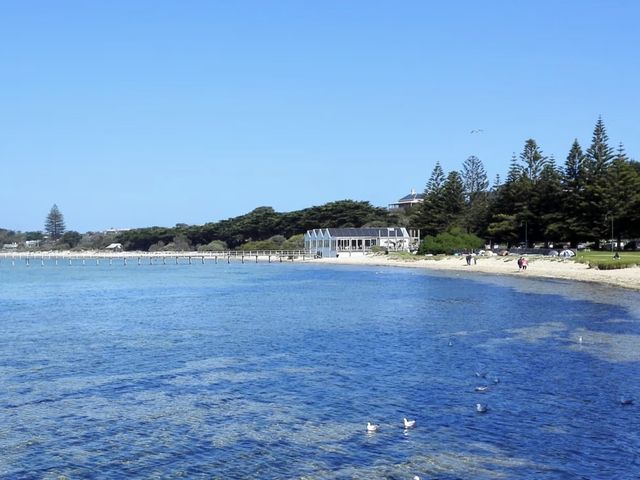 澳洲索倫托馬里納港：夢幻海景與悠閒時光的完美結合
