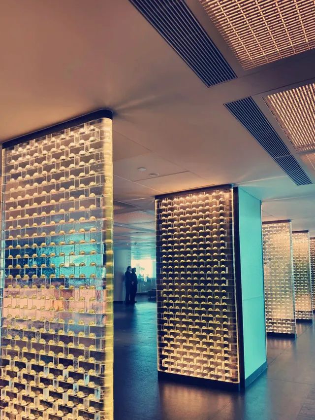 親子度假首選】香港麗晶酒店：奢華與溫馨並存的完美體驗**  