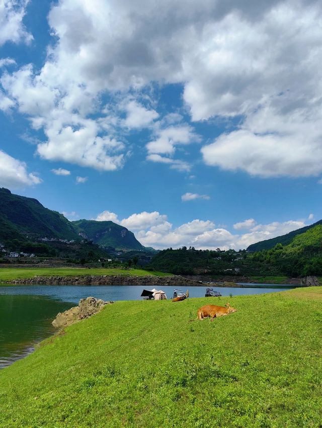 白雲白岩寨：600年布依隱世秘境