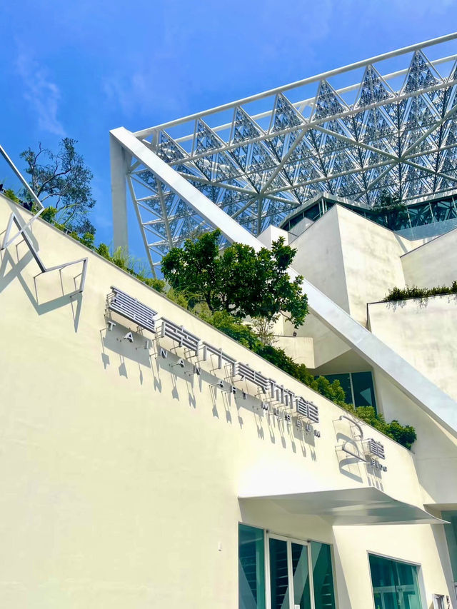 城市的另一扇窗——台南美術館二館