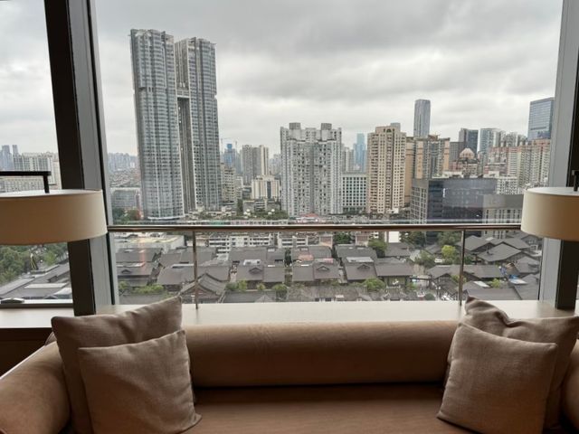 成都尼依格羅酒店成都尼依格羅酒店