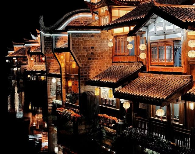 夜逛李莊古建築群