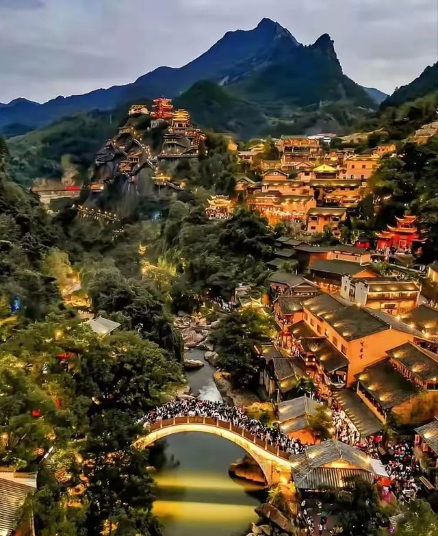 敢說，99%的人都不知道，江西的浪漫，一半在廬山雲霧，一半在