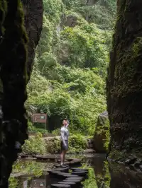 真的絕穿越到古代的百丈飛瀑