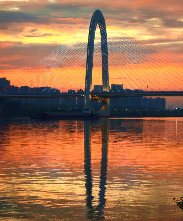 長沙湘江落日封神了!本地人私藏的橘子洲日落攻略 長沙湘江落日封神了!本地人私藏的橘子洲日落攻略