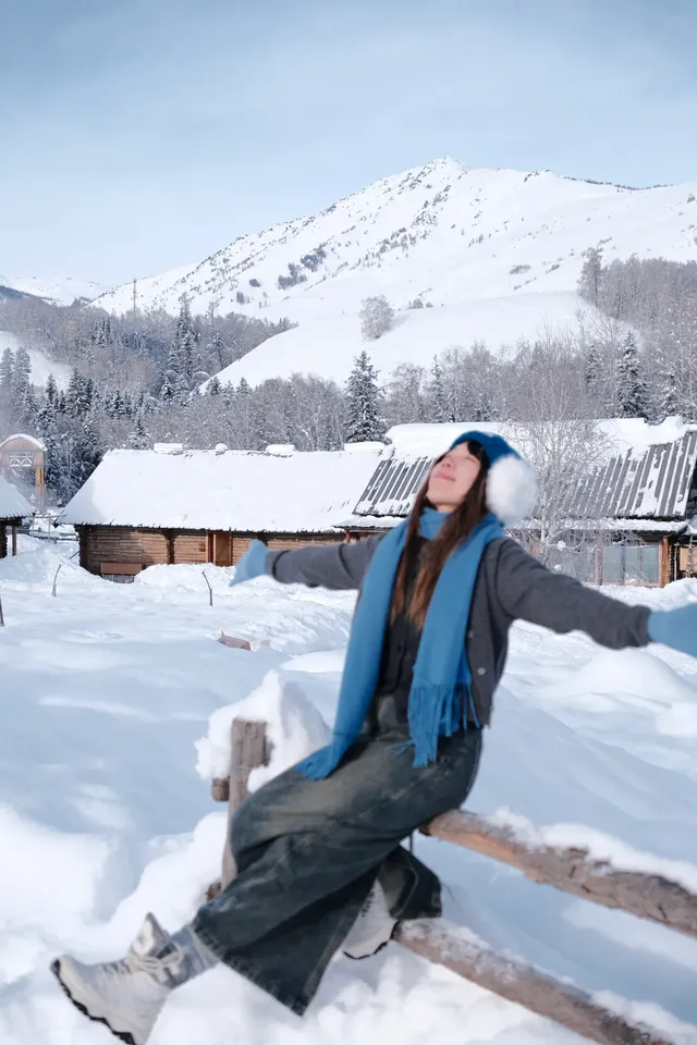 我在禾木幫朋友拍到了情書同款！