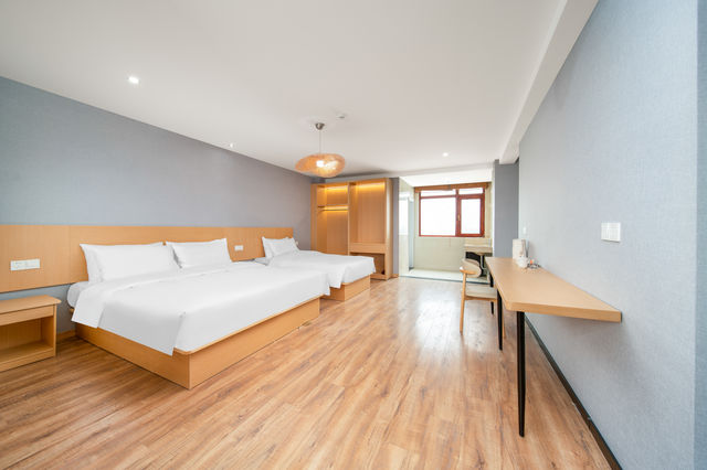 九華山下,我住這裡 九華山下,我住這裡