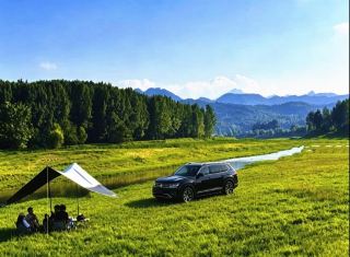 루산 알타이의 절경 초원 무료 개방