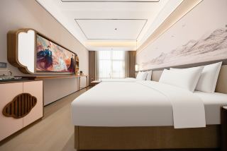 Stay here for your trip to Xinxiang 