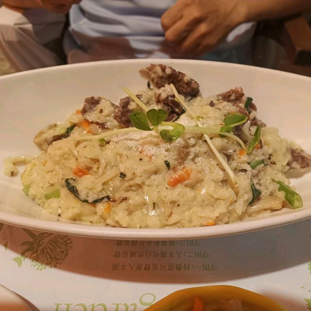 屏東市自然風餐廳 異國料理 綠意盎然的環境