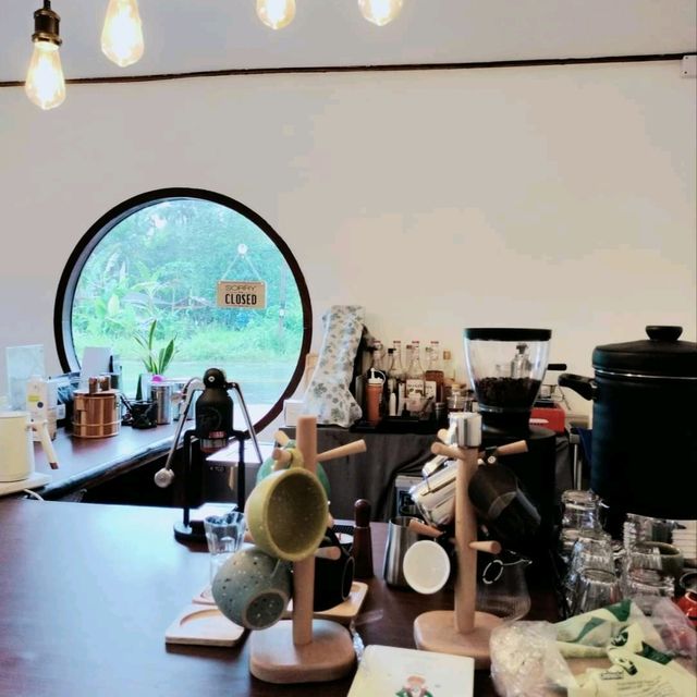 Tidti Home Cafe คาเฟ่เล็ก ๆ @ ป่าพะยอม