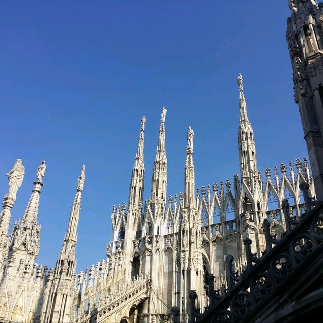 The Stunning Milan Cathedral (Duomo Di Milano)