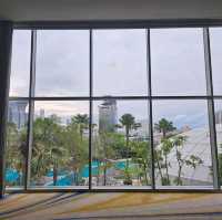 Grand Center Point Pattaya .. มาเจอฝนเลยอยู่แต่ใน รร. 