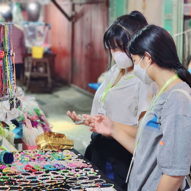 ตลาดบ้านใหม่​ 100  ปี