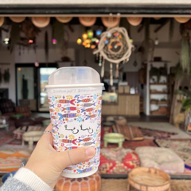이국적 인테리어의 제주 김녕 이색카페♥ 