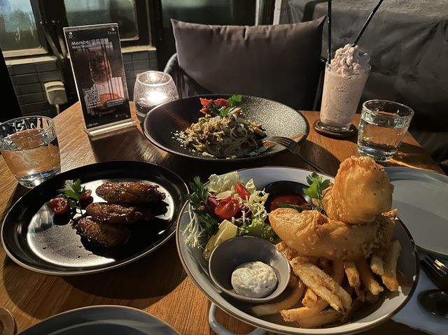 銅鑼灣特色樓上Cafe☕️