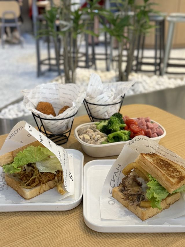 驚喜爆餡🔥鐵板三文治🥪