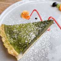 【荃灣】人氣簡約木系CAFE 進駐荃灣 2,500呎超高樓底X落地大玻璃