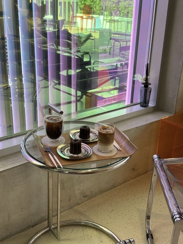 🇰🇷韓国 /ソウル cafe 🖤THE equilibrium coffee 映えカフェ