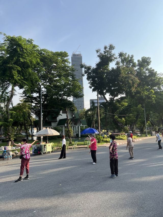 방콕에서 제일 추천하는 Lumphini park
