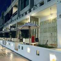 De Sea Almond หาดทรายรี