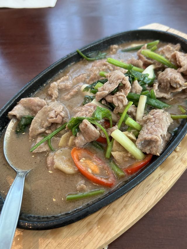 อาหารใต้รสชาติกลมกล่อม ย่านถนนจันทน์