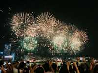 國慶煙花🎆31888枚煙花維港上空綻放 