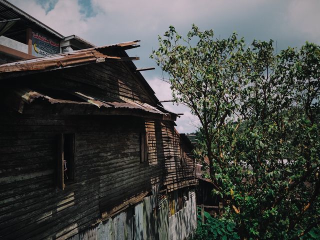 บ้านอีต่อง หมู่บ้านกลางหุบเขา