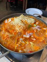 [시청역] 낮술 SSAP가능한 김치찌개 맛집