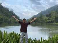 อุทยานแห่งชาติทะเลบัน ที่นี่โอบล้อมด้วยเทือกเขา