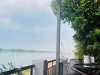 ☕️🌿หลบร้อนมานั่งรับลมที่แลโขงวิว💦🐟