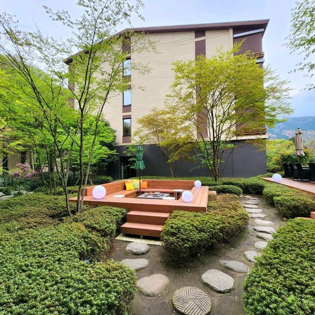 รีวิว โรงแรม Hotel Indigo Hakone Gora