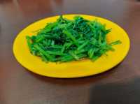 高雄三民-颱風天30元青菜很大盤🌿玉順牛肉麵|（好吃大碗CP高）