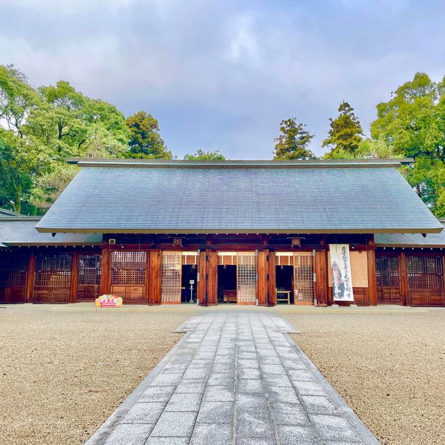 Gokoku Shrine: Honor Remembered Forever