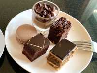 ベトナム　ベトナム観光　JW Marriott Hotel Hanoiで最高のafternoon teaを！