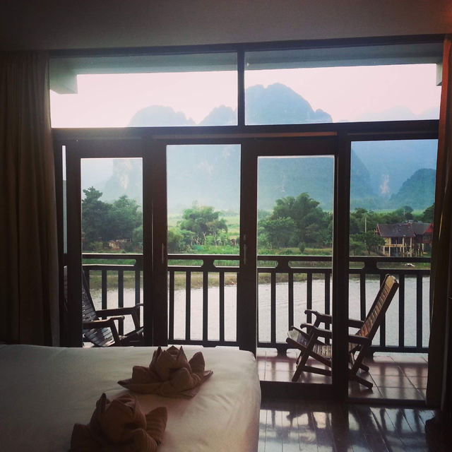 Wake up to the utmost gorgeous views ! 